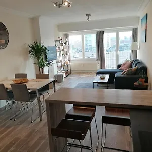 Vlak Aan Zee Apartment Ostende